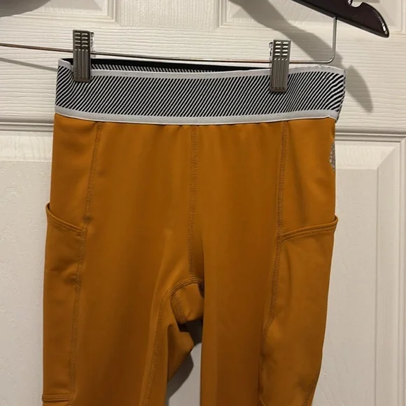 Free people movement leggings - Picture 3 of 6